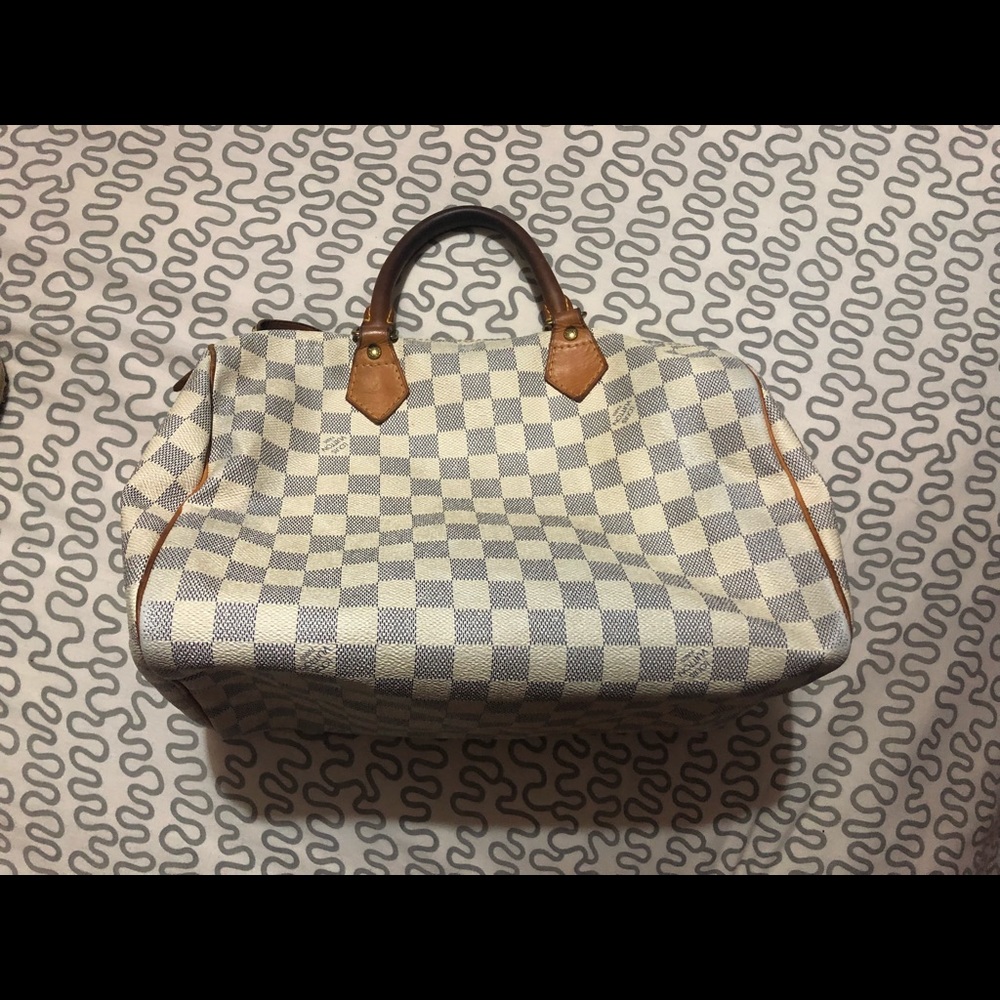 Louis vuitton Authentic